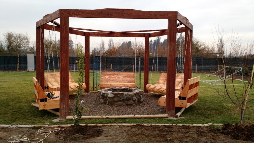 pergola rustica