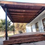 Pérgola de madera y hierro