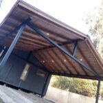 Pérgola de madera y hierro